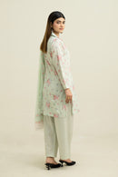 Momina-08