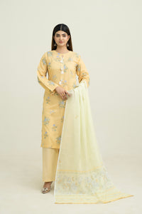 Momina-09