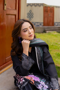 Naaze Gul-07
