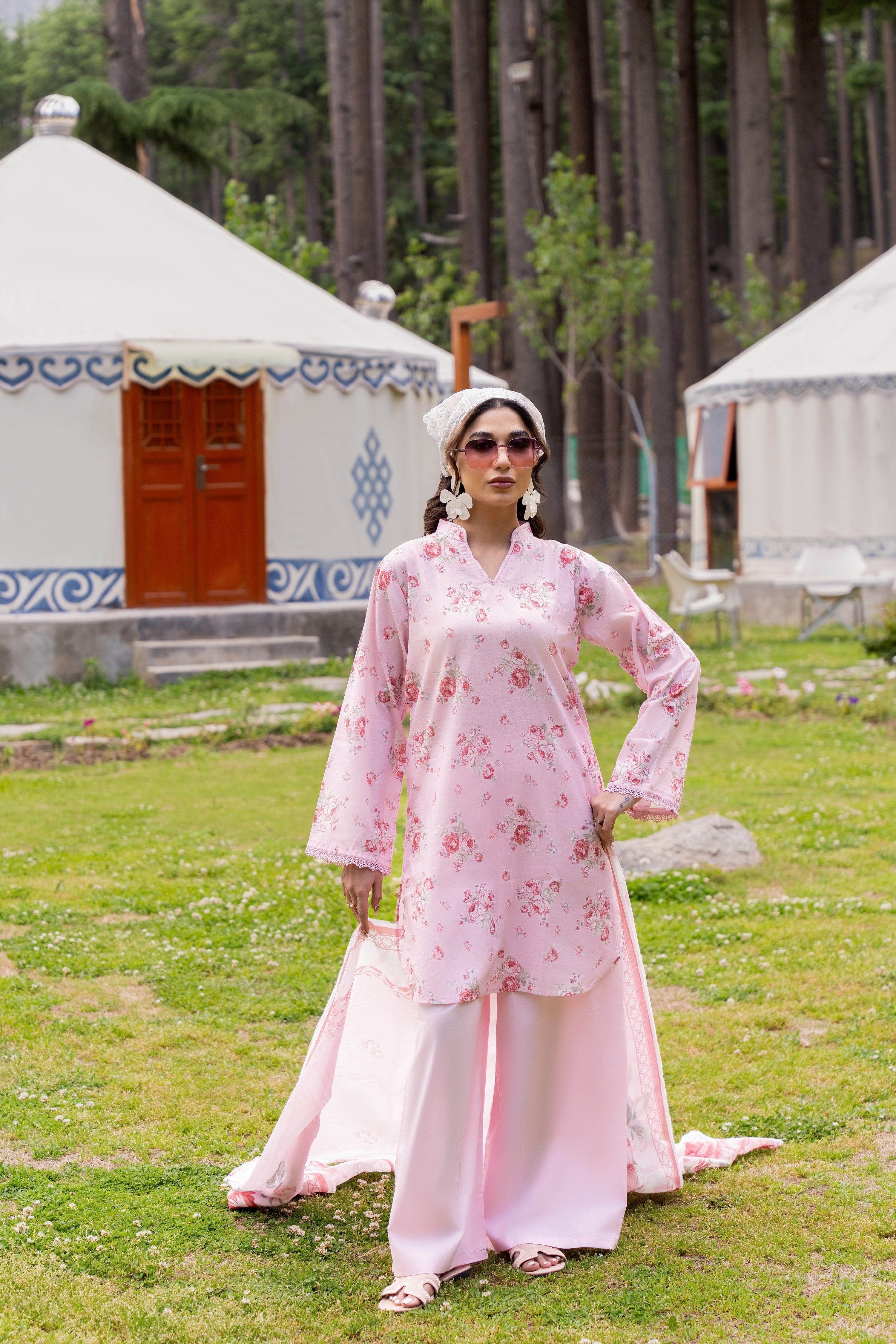 Naaze Gul-08