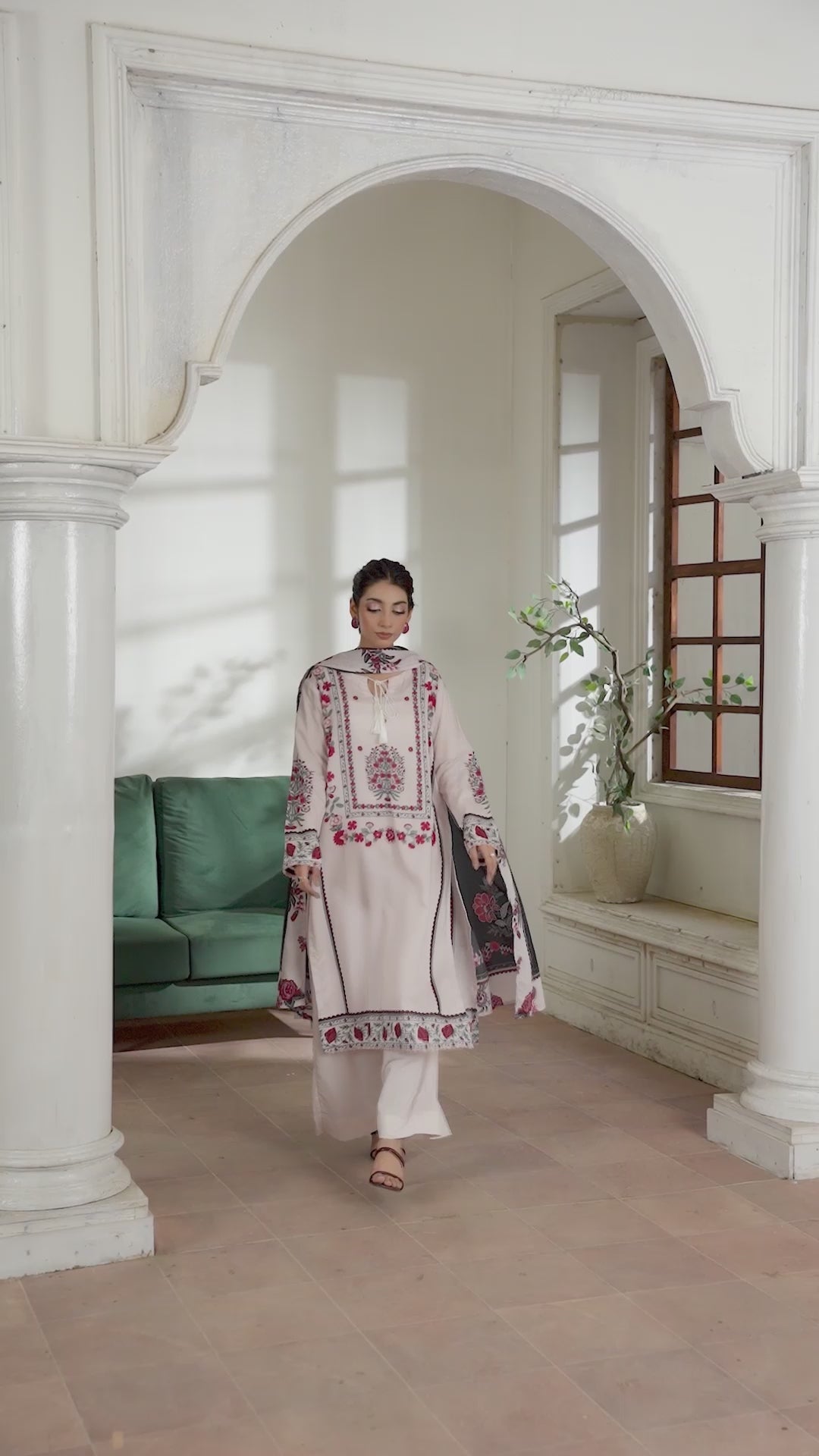 Zareen-06